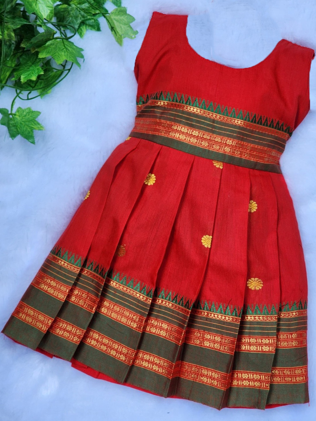 AMBA COLLECTION BOUTIQUE Girls NarayanPeth Butti Sleeveless Dress