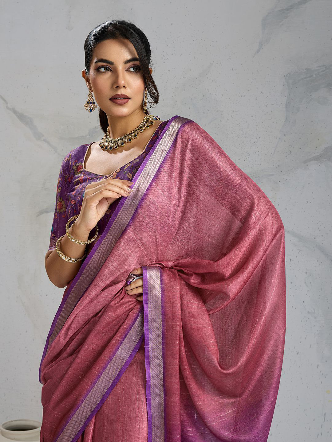 100 Dreams Striped Woven Design Zari Saree