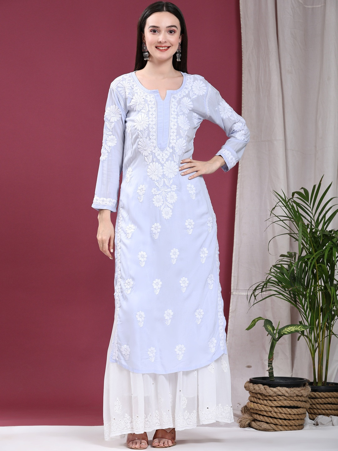 FIIZA Women Chikankari Embroidered Rayon Thread Work Kurti