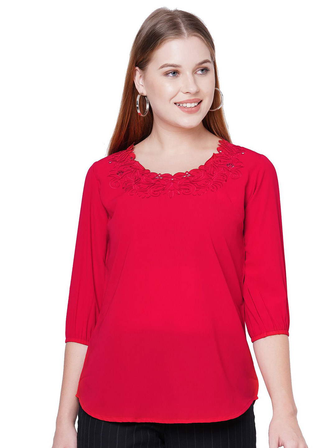 G0-4 IT Embroidered Round Neck Puff Sleeve Georgette Top