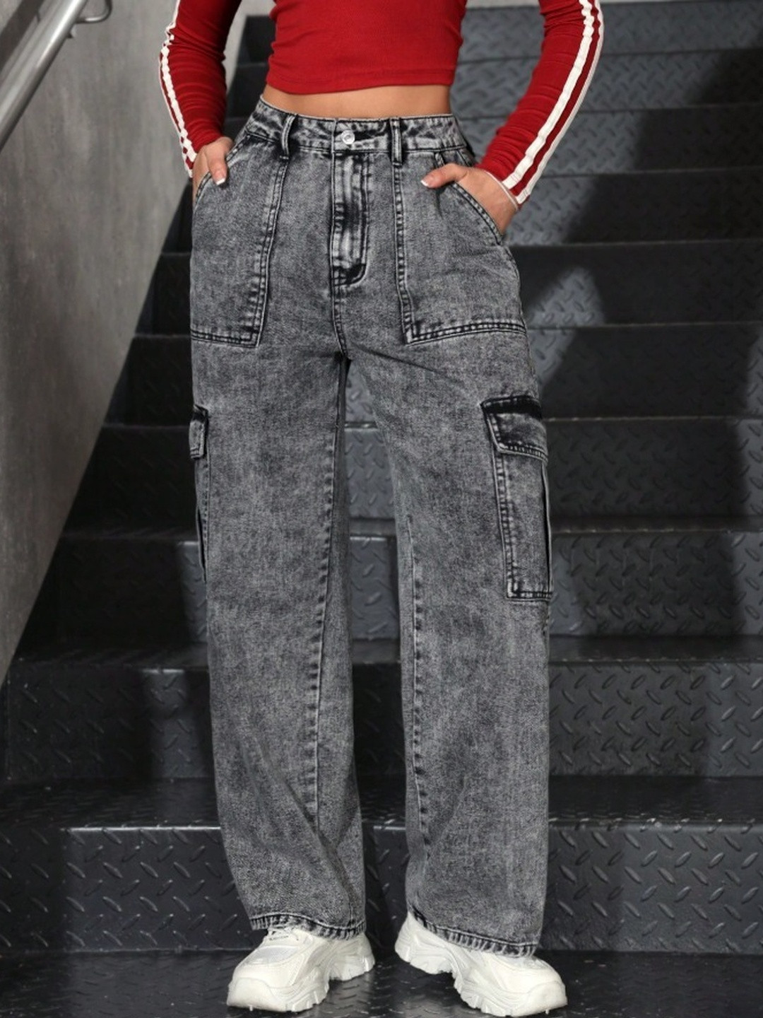 Ds Fashion Women High-Rise Light Fade Applique Jeans