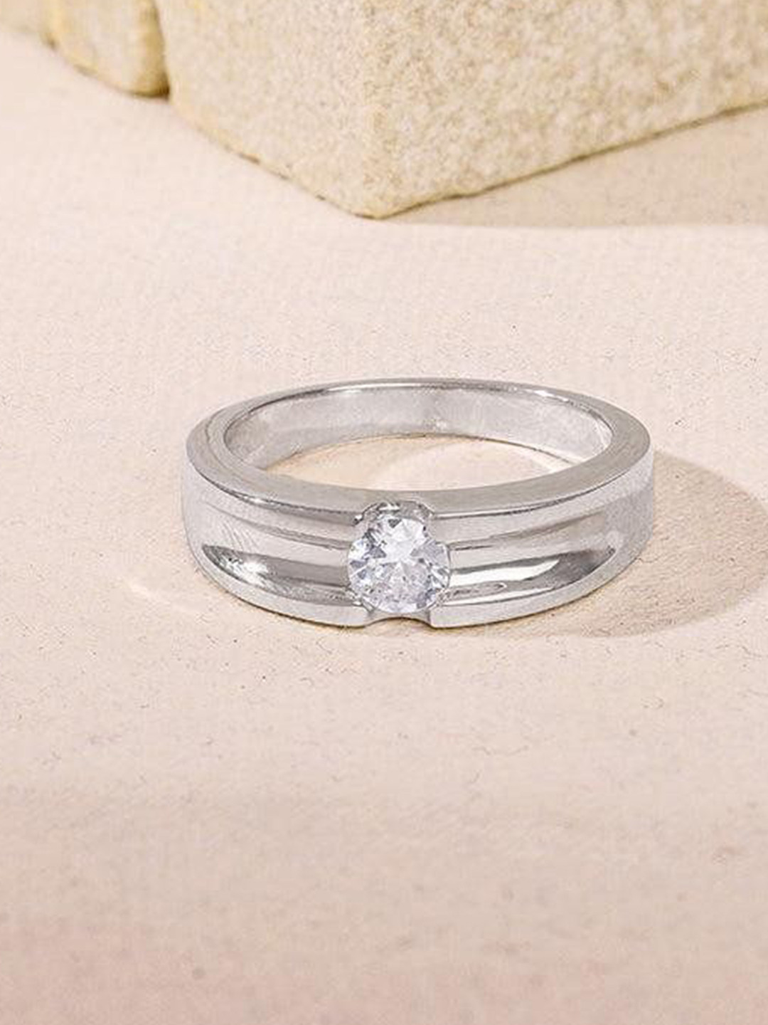 GIVA Men 925 Silver Rhodium-Plated Zircon Studded Regal Grid Ring - Size 20