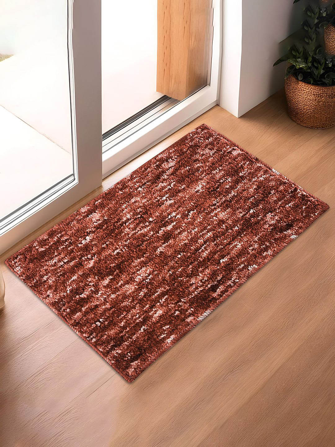 Kuber Industries Brown & White Riyal Design Microfibre Anti-Skid & Water Absorbent Doormat