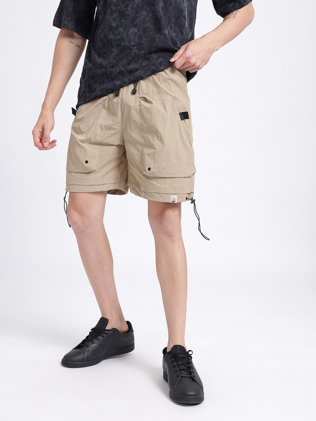 StyleCast x Revolte Men Mid-Rise Cargo Shorts with Toggle Hem