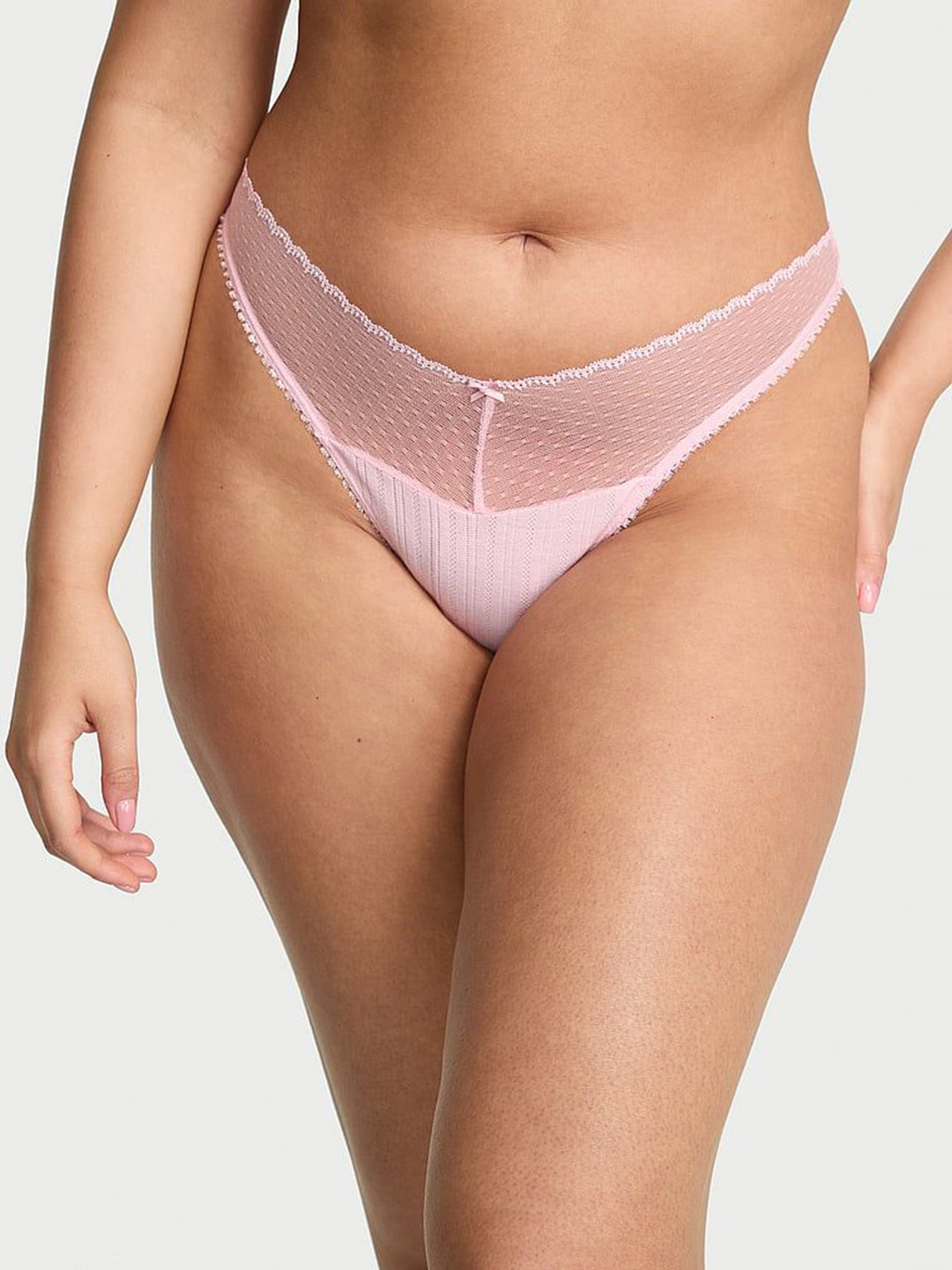 Victoria's Secret Women Lace Pointelle Low-Rise High-Leg Scoop Thong Panty