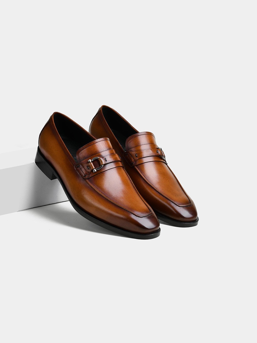 LUXORO FORMELLO Men Arnaud Slip On Formal Loafer Shoes