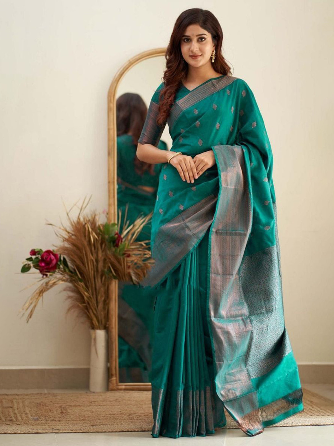 Mitera Woven Design Zari Banarasi Saree