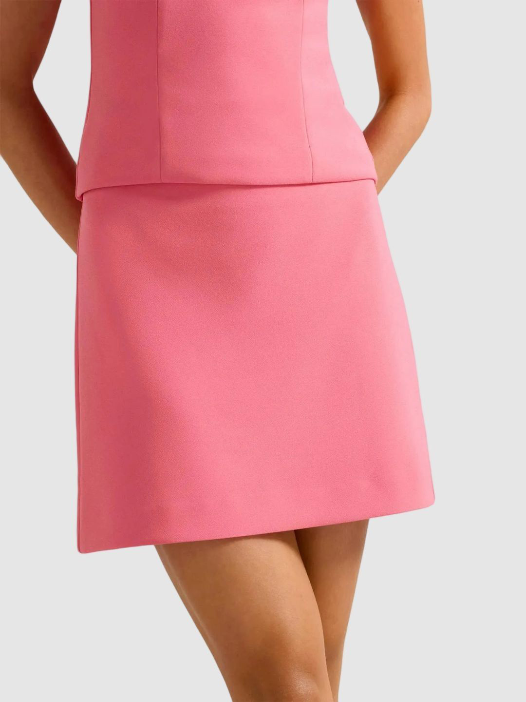 Forever New Clementine Women Crepe A-Line Mini Skirt