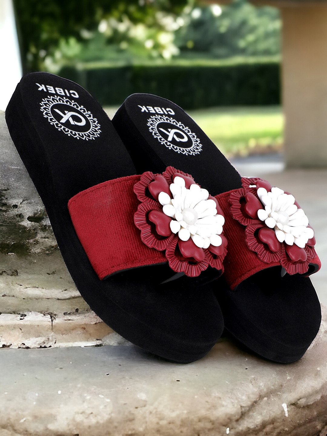 CIBEK Women Embellished Slip-On