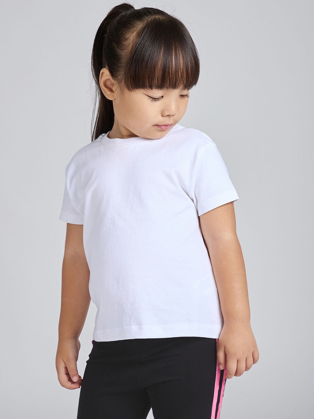 Hopscotch Girls White Round Neck Cotton Short Sleeves T-shirt