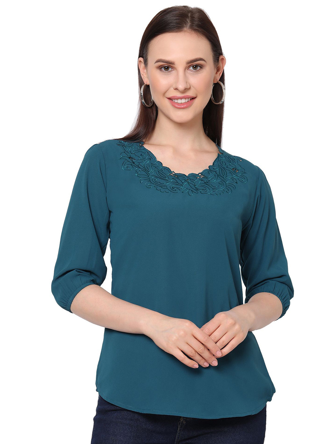 G0-4 IT Embroidered Round Neck Puff Sleeve Georgette Top