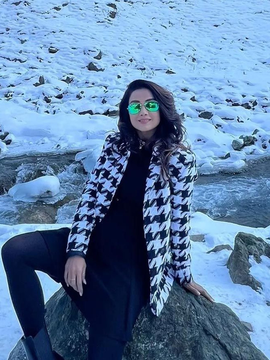 Roadster White Black Big Check Winter Warm Coat for Women