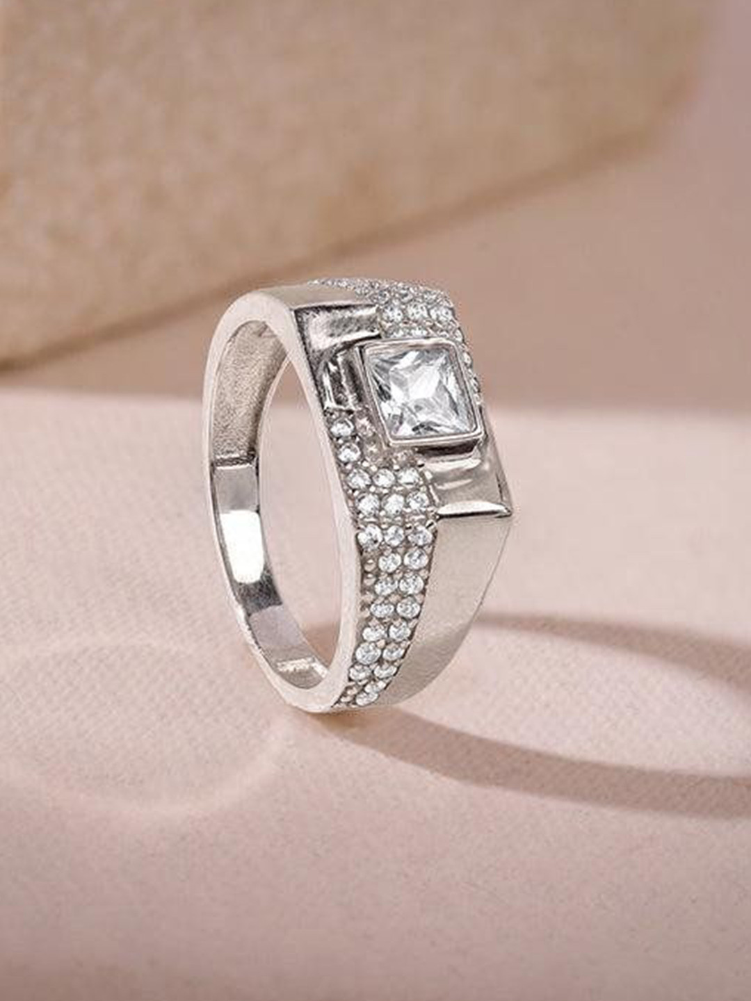 GIVA Men 925 Silver Rhodium-Plated Zircon Studded Regal Square Ring - Size 17