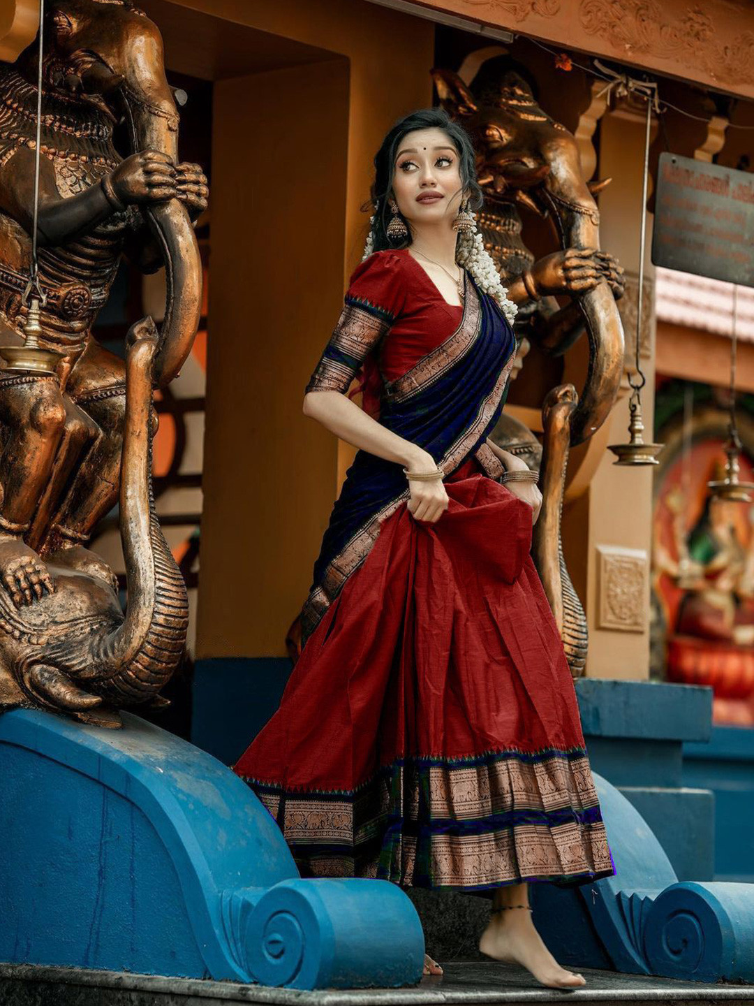 MANMOHITSAREE Woven Design Ready To Wear Lehenga & Blouse With Dupatta