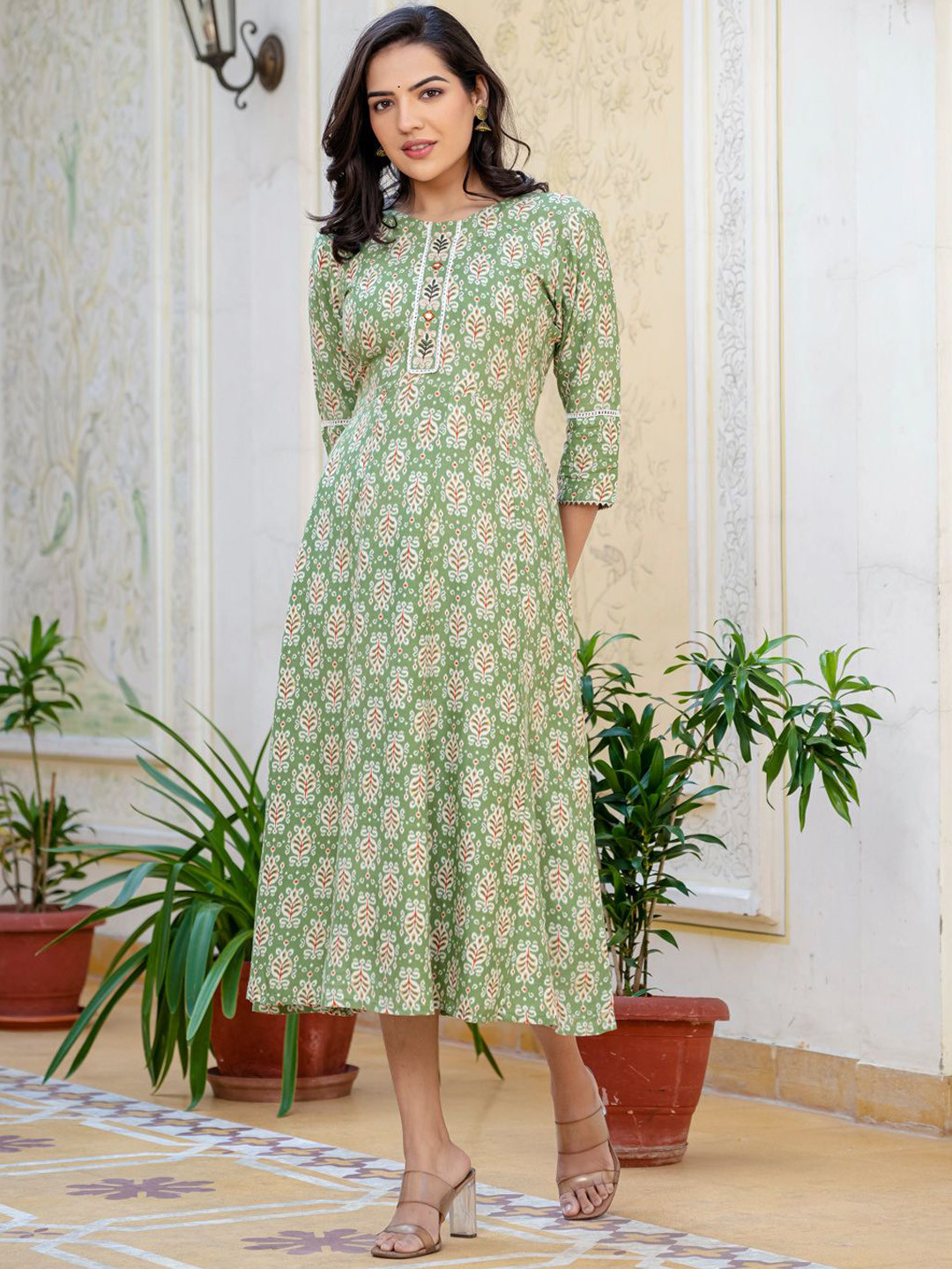 Mitera Women Floral Printed A- Line Ethnic Dress