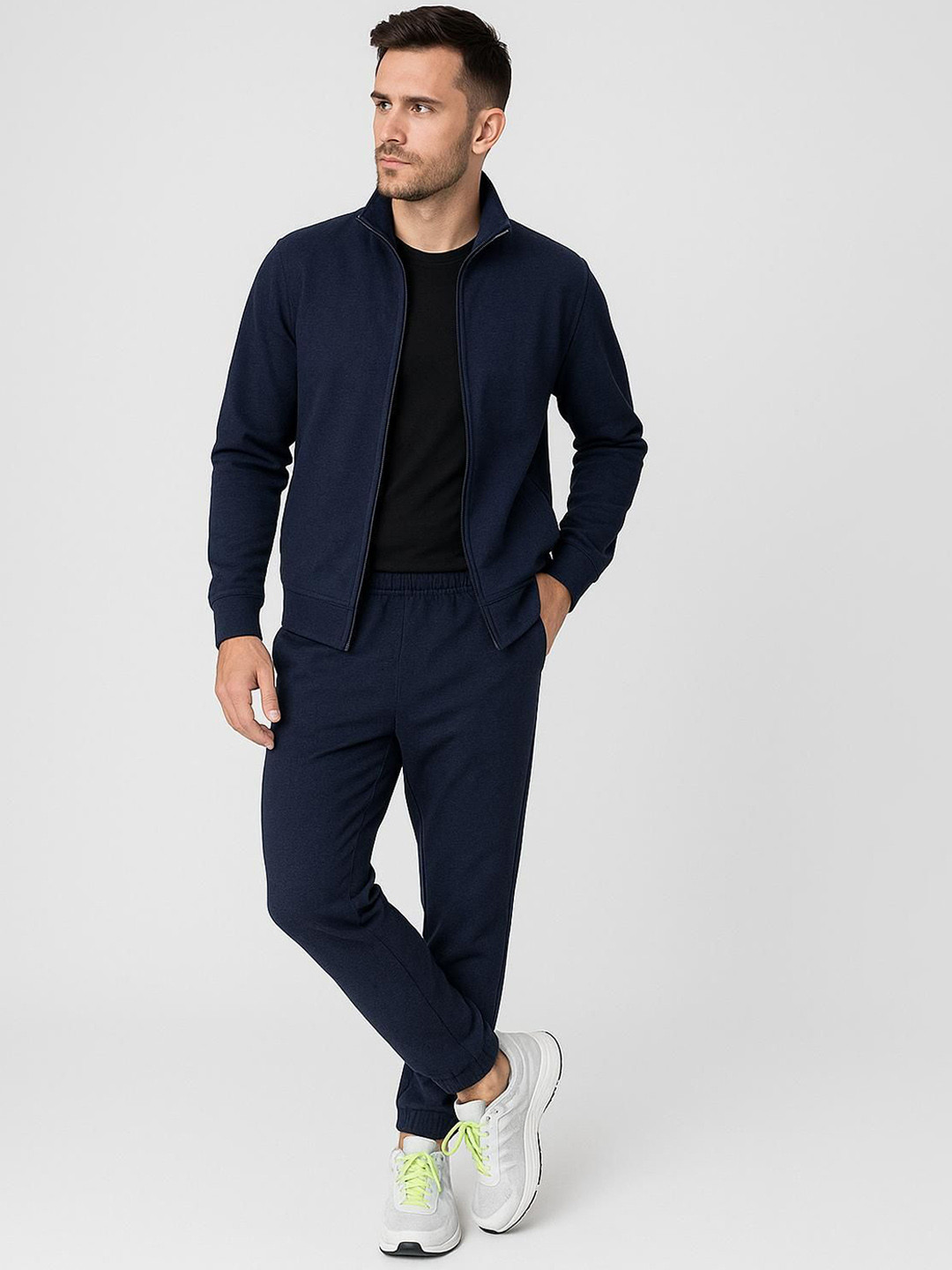Apraa & Parma Men Mid-Rise Mock Collar Double Layer Tracksuit