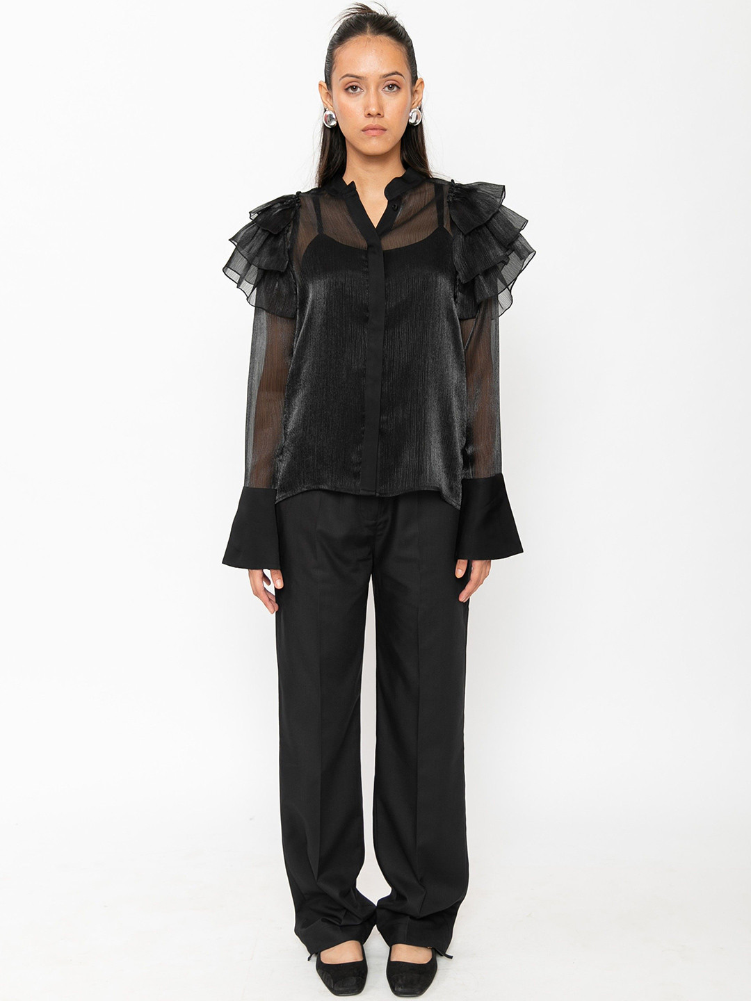 Contemponari Wild Flowers Mandarin Collar Flutter Sleeve Top