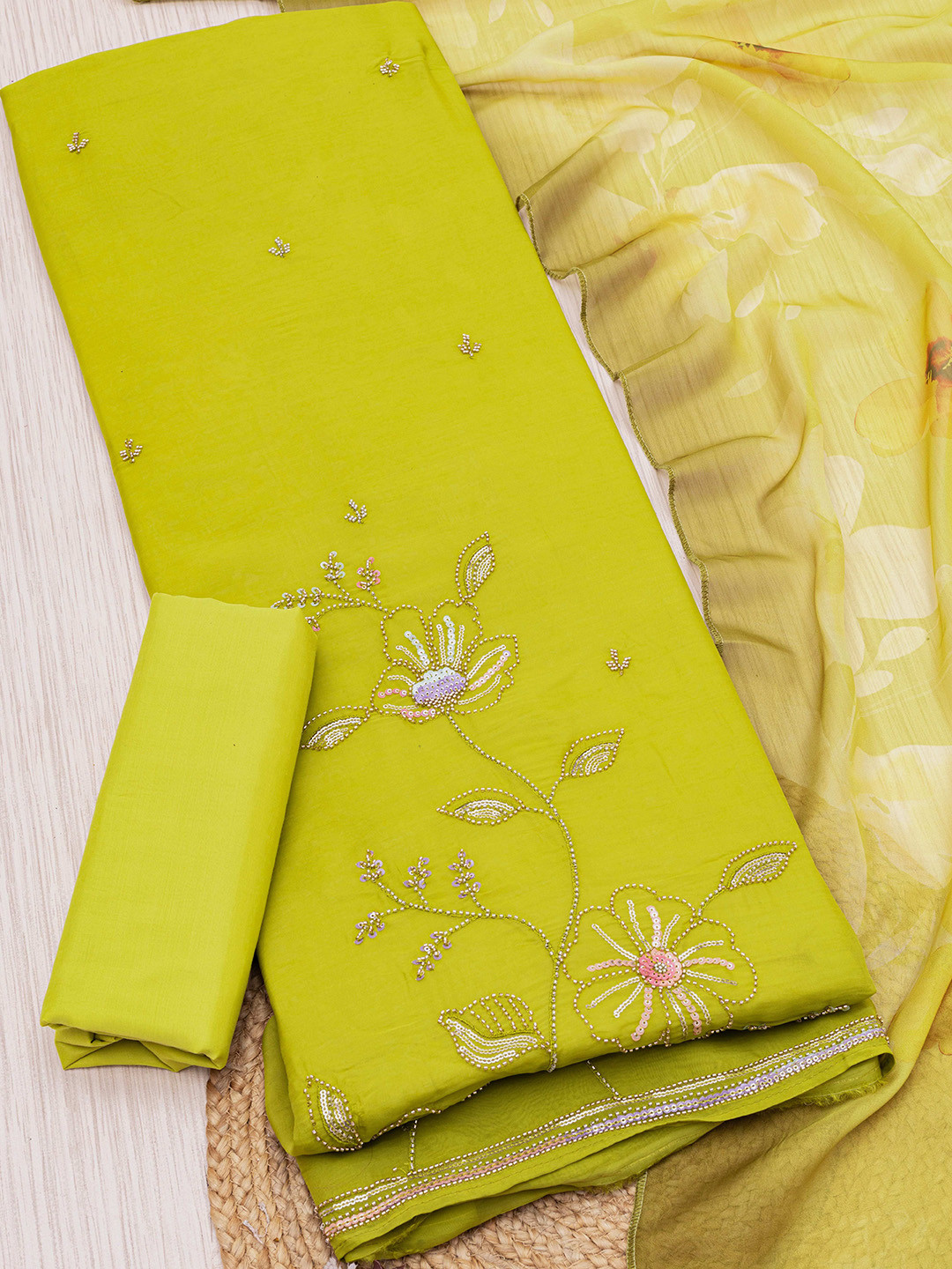 GLOWROAD Floral Embroidered Sequinned Organza Unstitched Dress Material