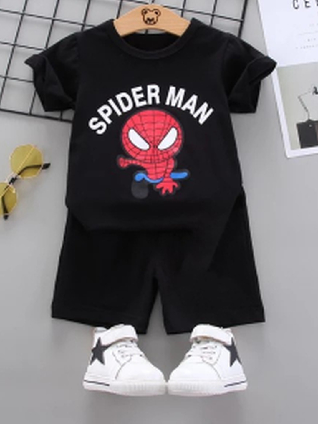 YK Unisex Kids Black Cotton Round Neck Short Sleeves Printed Clothing Set