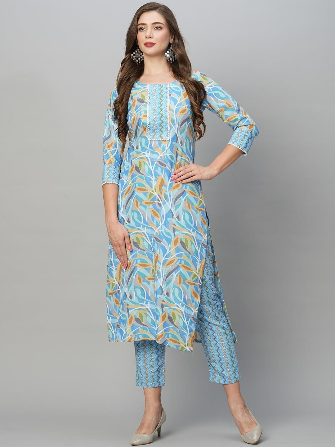 BAMSOM WEAR Women Embroidered Cotton Blend Kurta Sets
