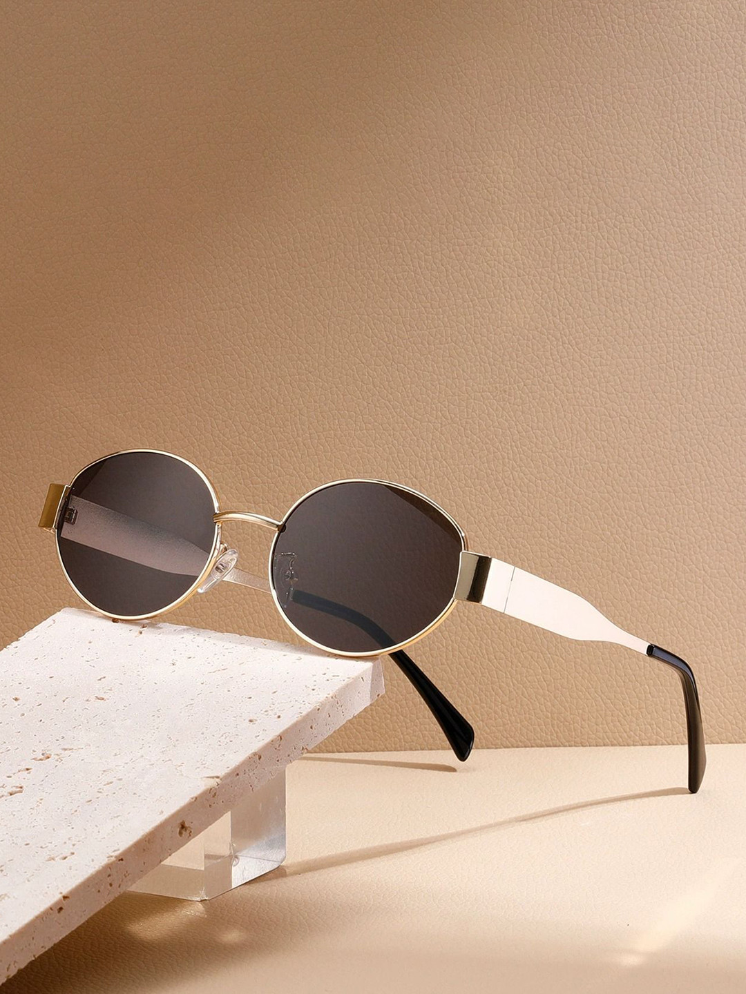 Rozzetta craft Unisex Round Sunglasses with UV Protected Lens RC 5888 gold black