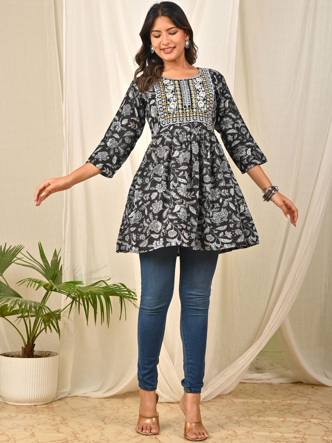 She Enterprises Women Viscose Rayon Floral Print Top