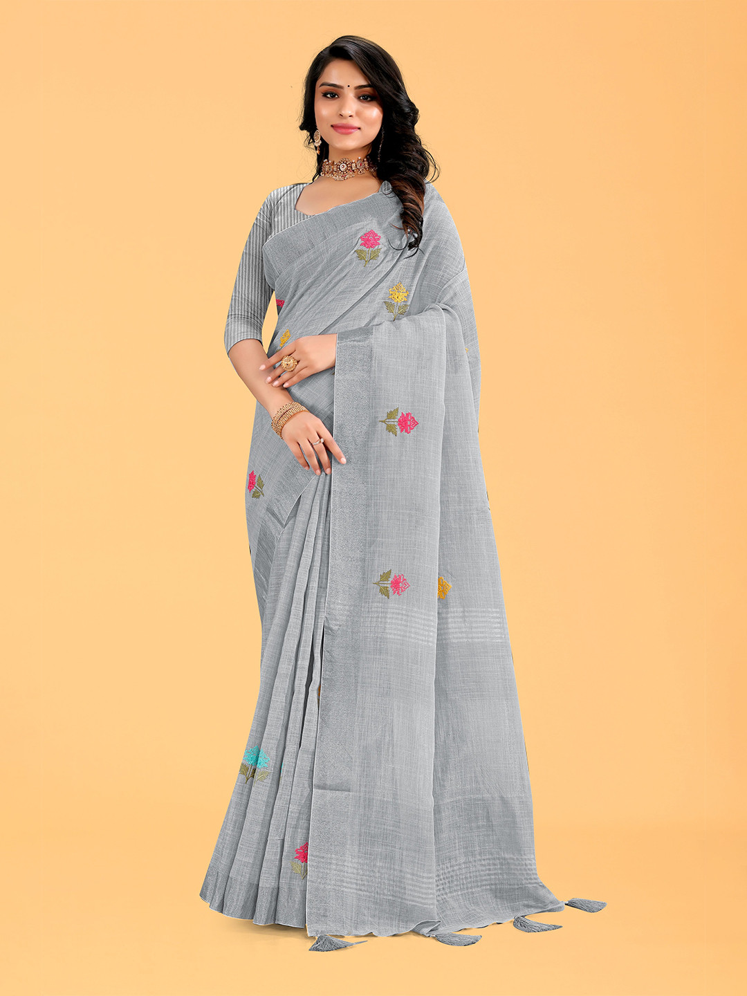 NEGRONI Floral Embroidered Zari Pure Linen Saree