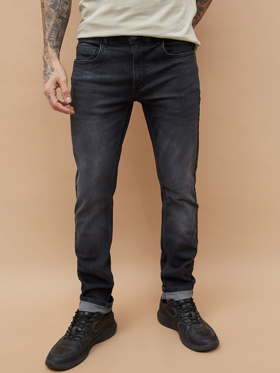 Forca by Lifestyle Men Tapered Fit Mid-Rise Cotton Low Distress Light Fade Jeans
