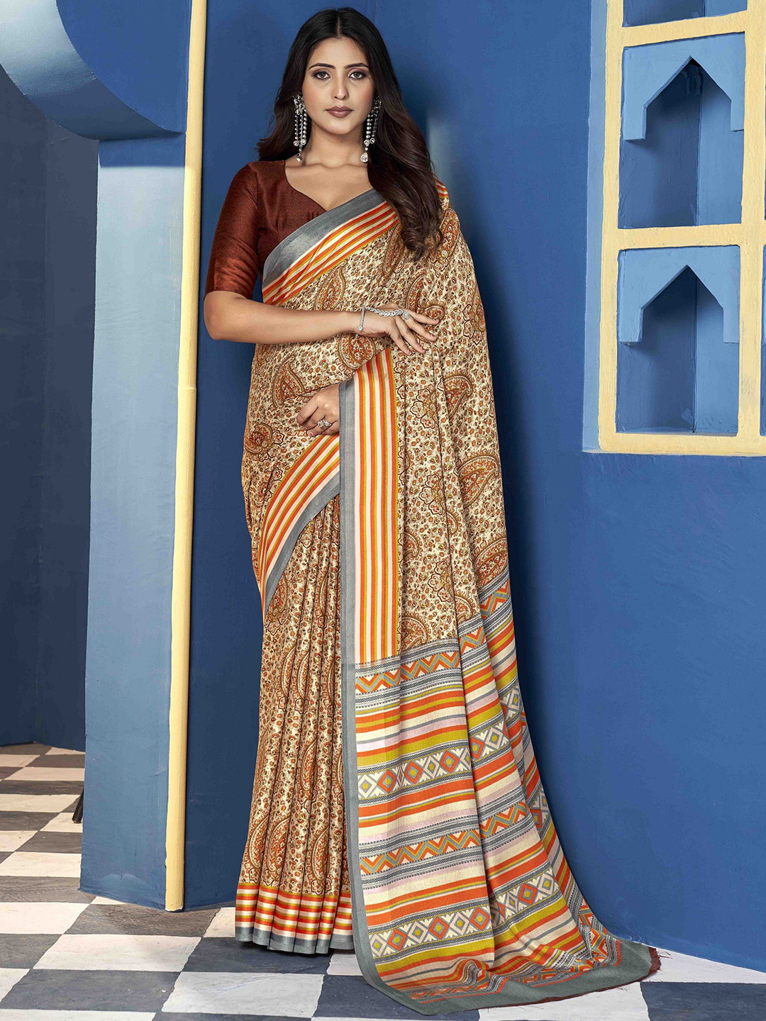 TIRA Women Paisley Printed Traditional Block Print Saree