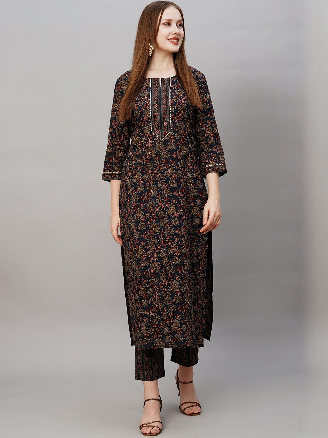 BAMSOM WEAR Women Embroidered Cotton Blend Kurta Sets