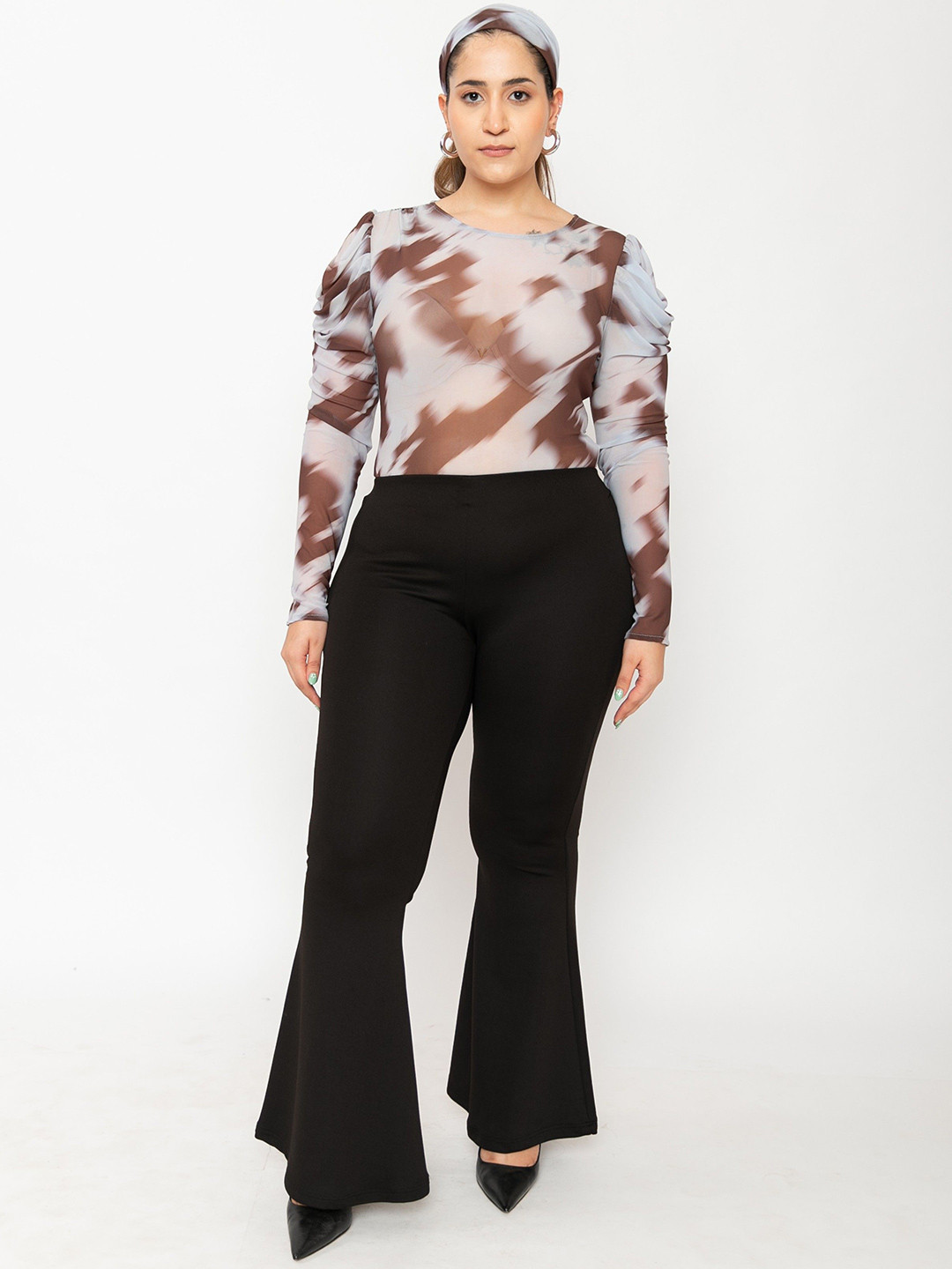 Contemponari Wild Flowers Abstract Printed Round Neck Top