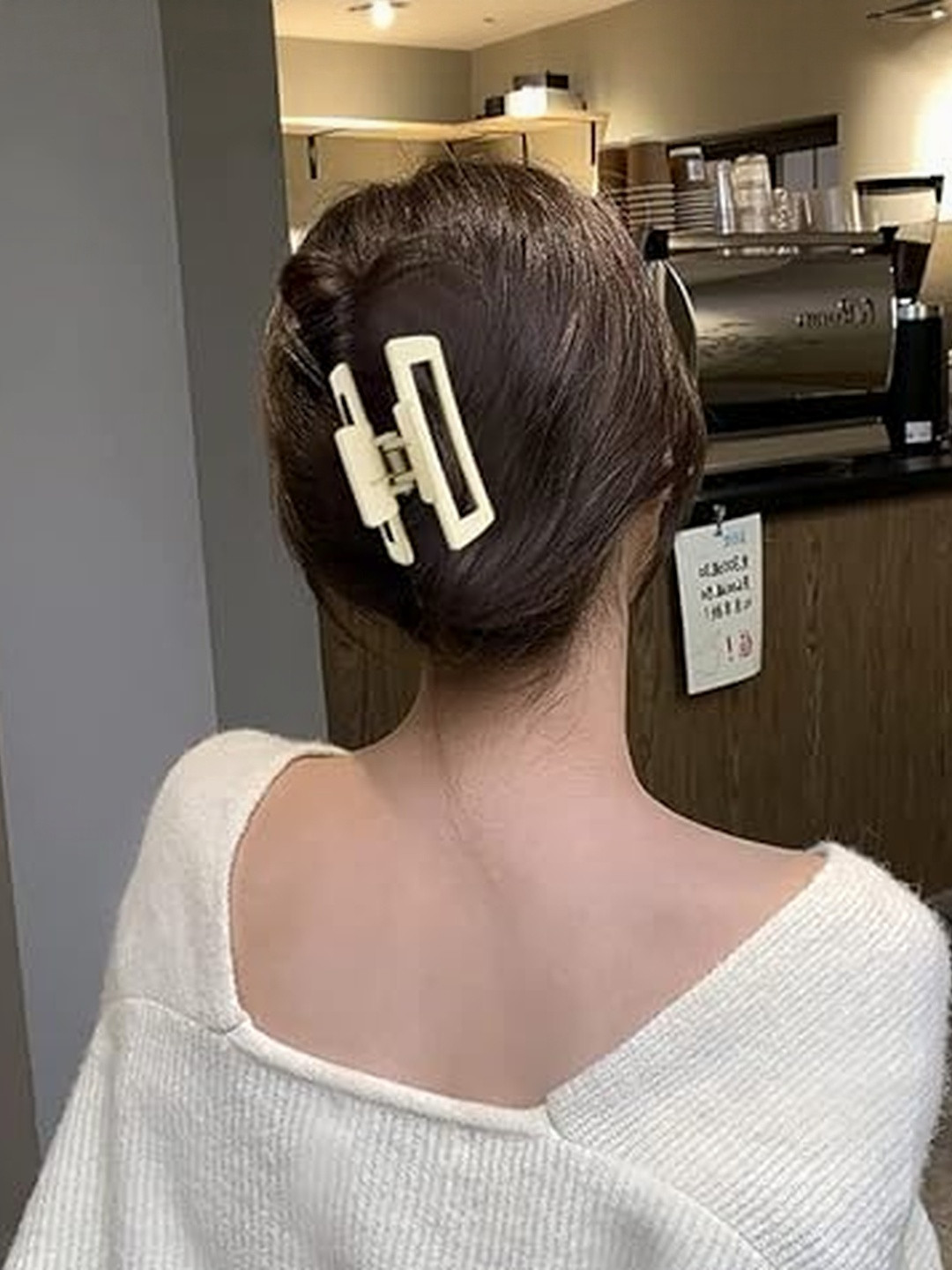 DIVASTRI Women Rectangle Hair Claw Clip