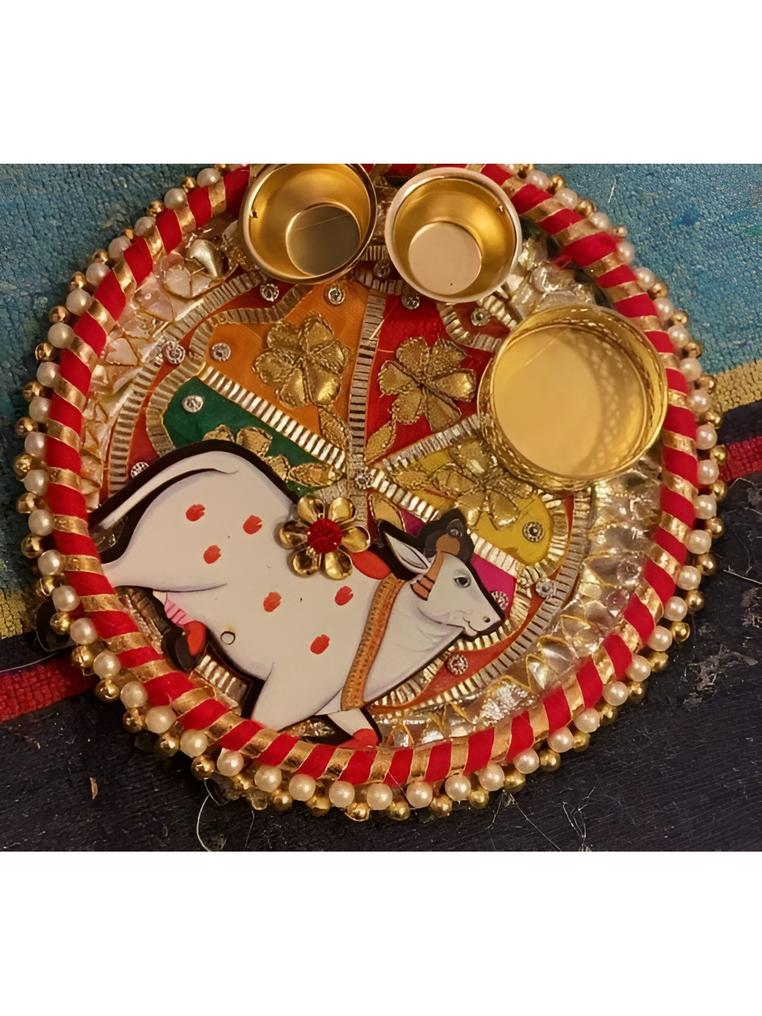 Sellplus Red & White Embellished Candle Holder