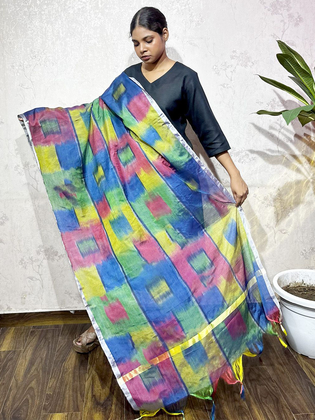 Varanga Abstract Woven Design Dupatta