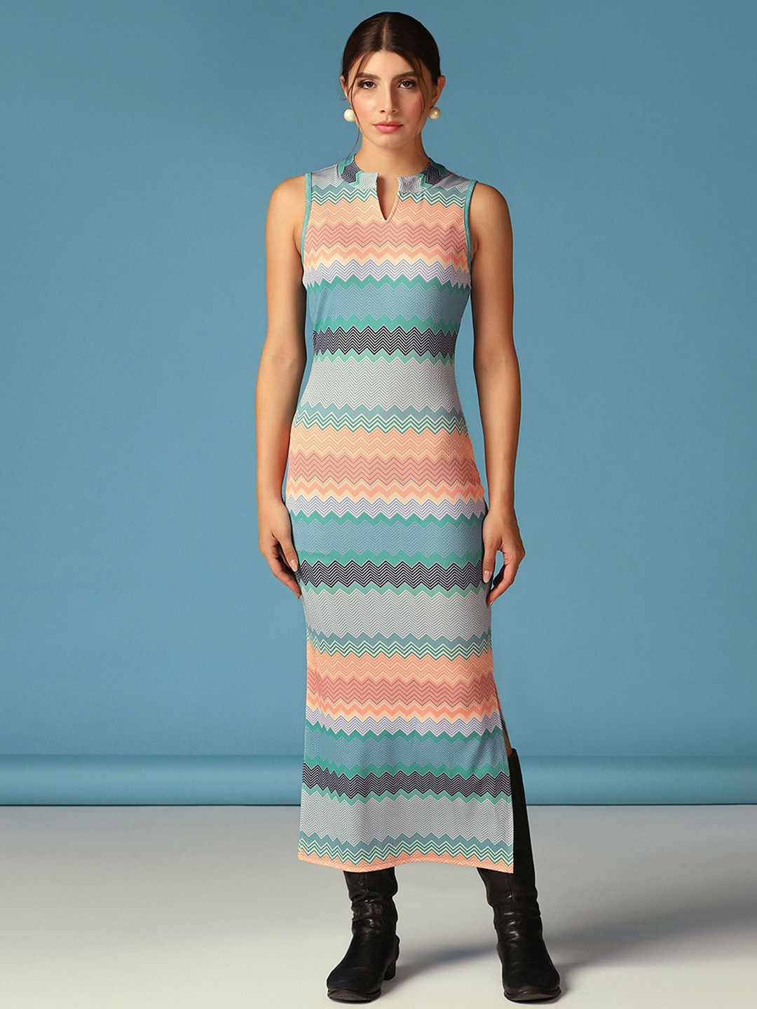 Selvia Edge Women Printed Slits Bodycon Midi Dress