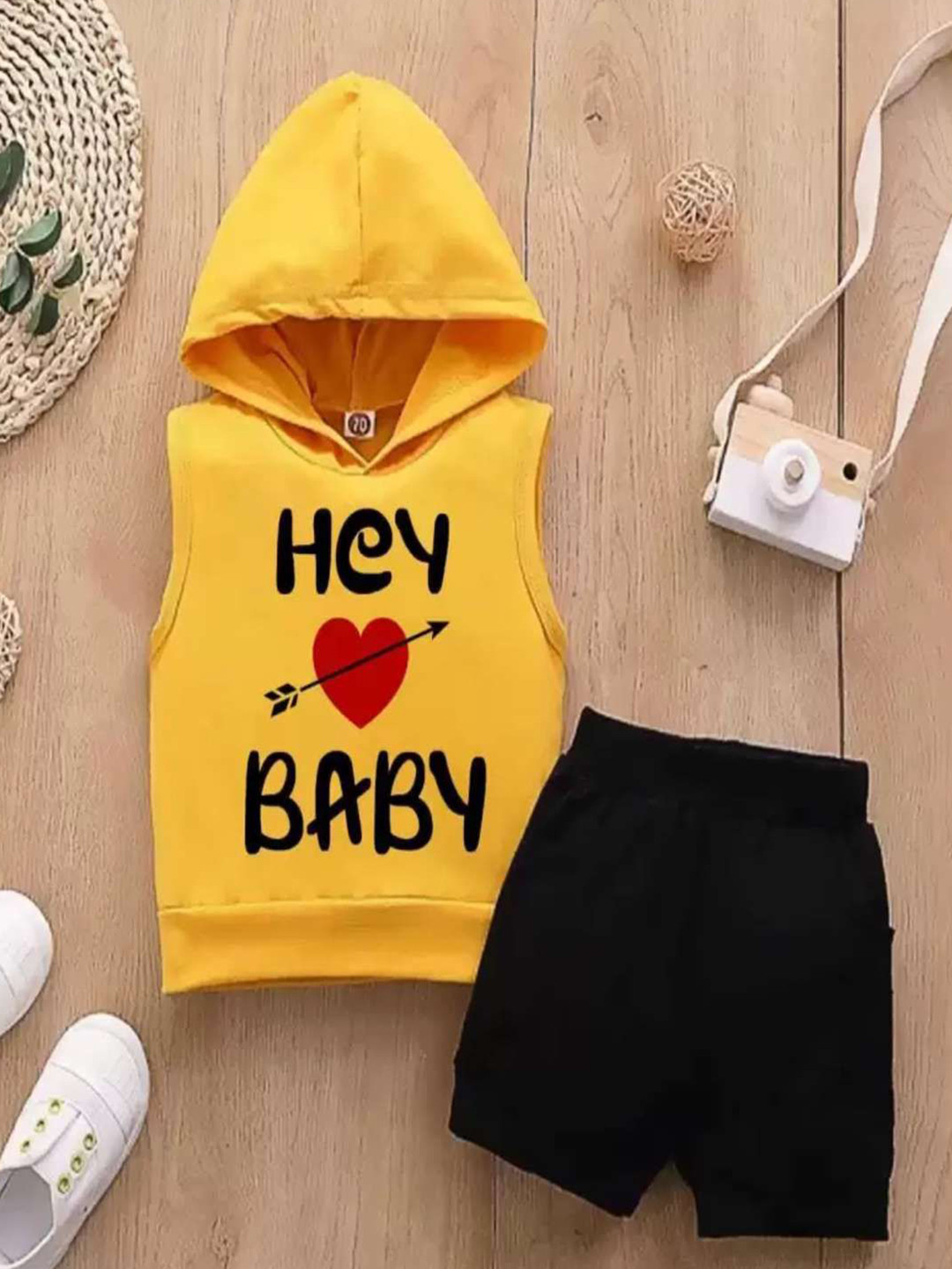 JENNY GARMENT Kids Printed Hooded T-shirt With Shorts