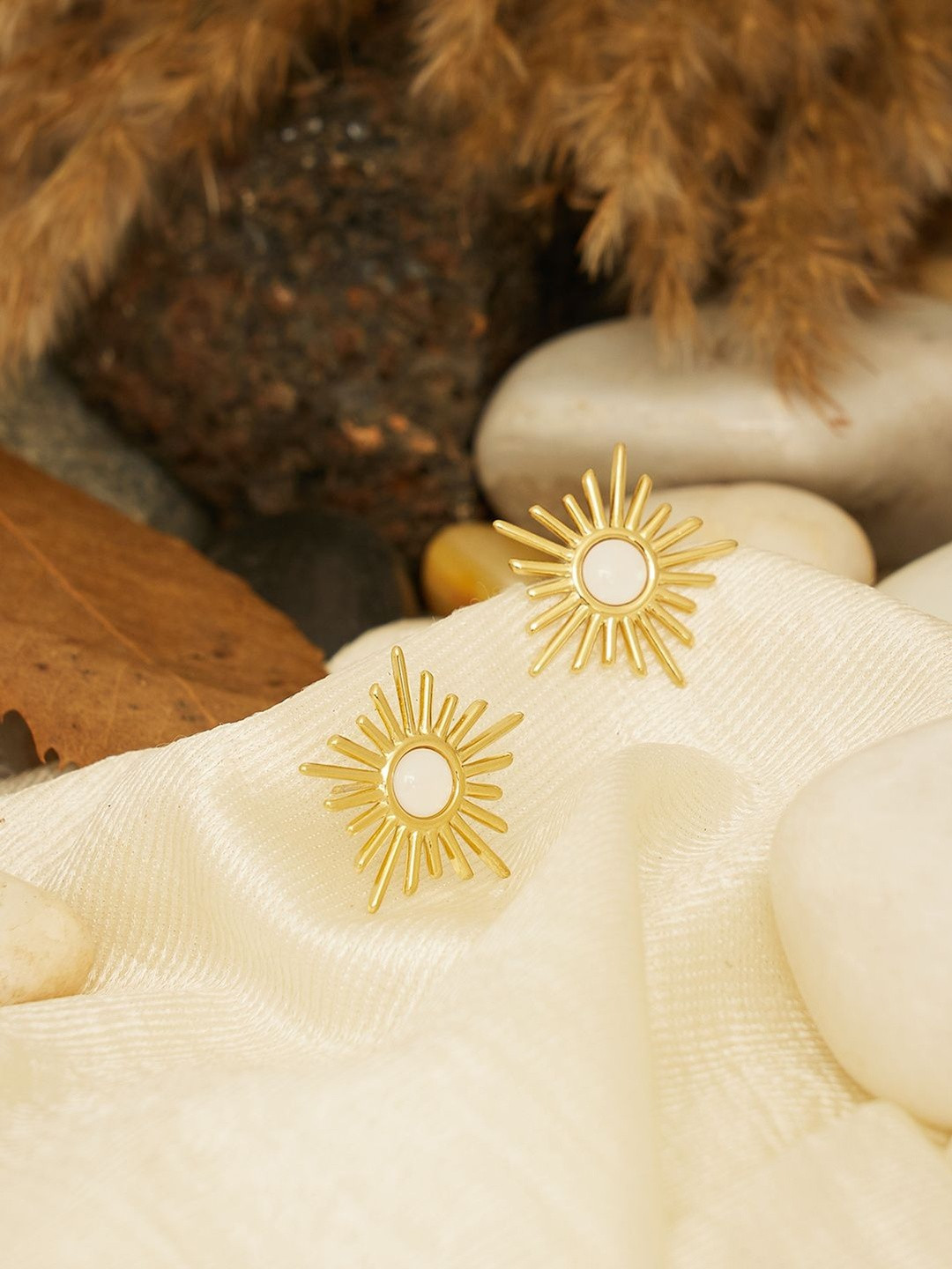 Beenth & Doneth Women Gold Plated Sun Rays Stud Earrings