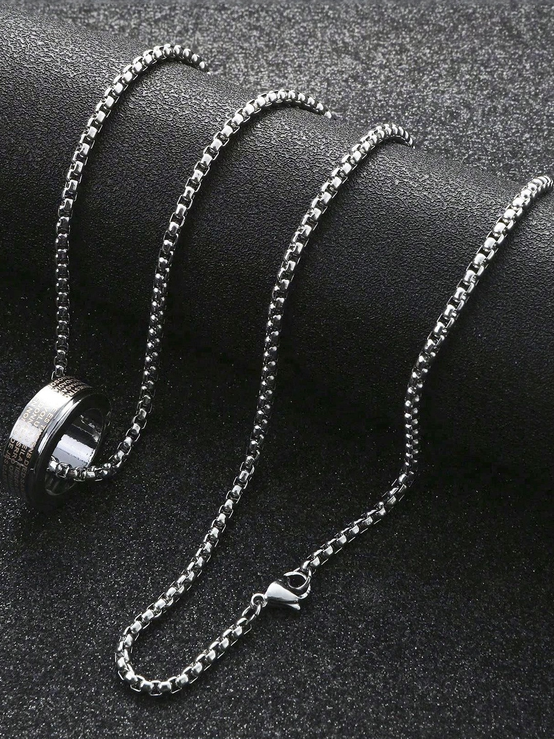 Minprice Silver-Plated Ring Pendants with Chains