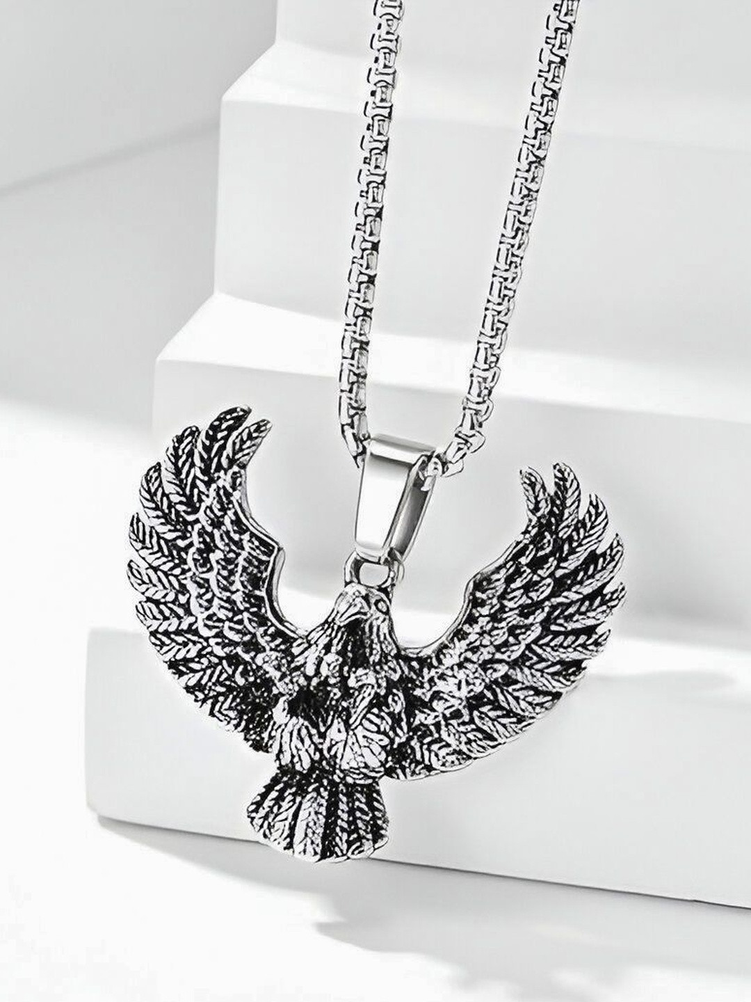 Minprice Silver-Plated Feather Shaped Pendants & Chain