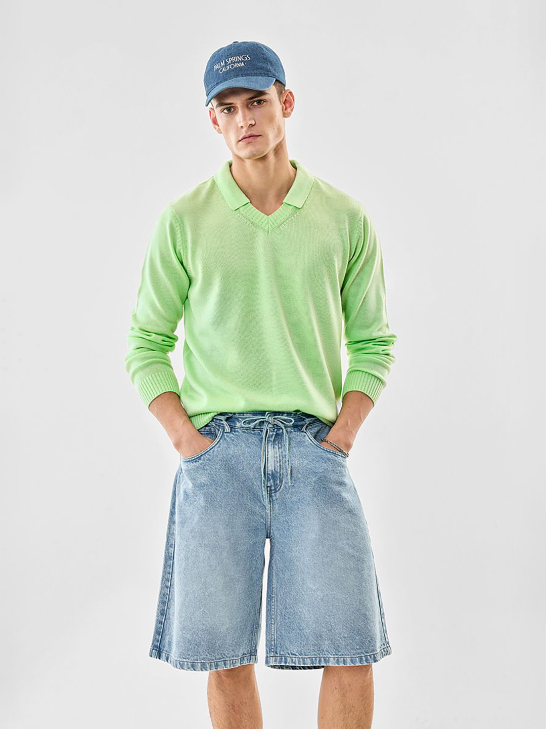 Snitch Men Light Green Solid Pullover Sweaters