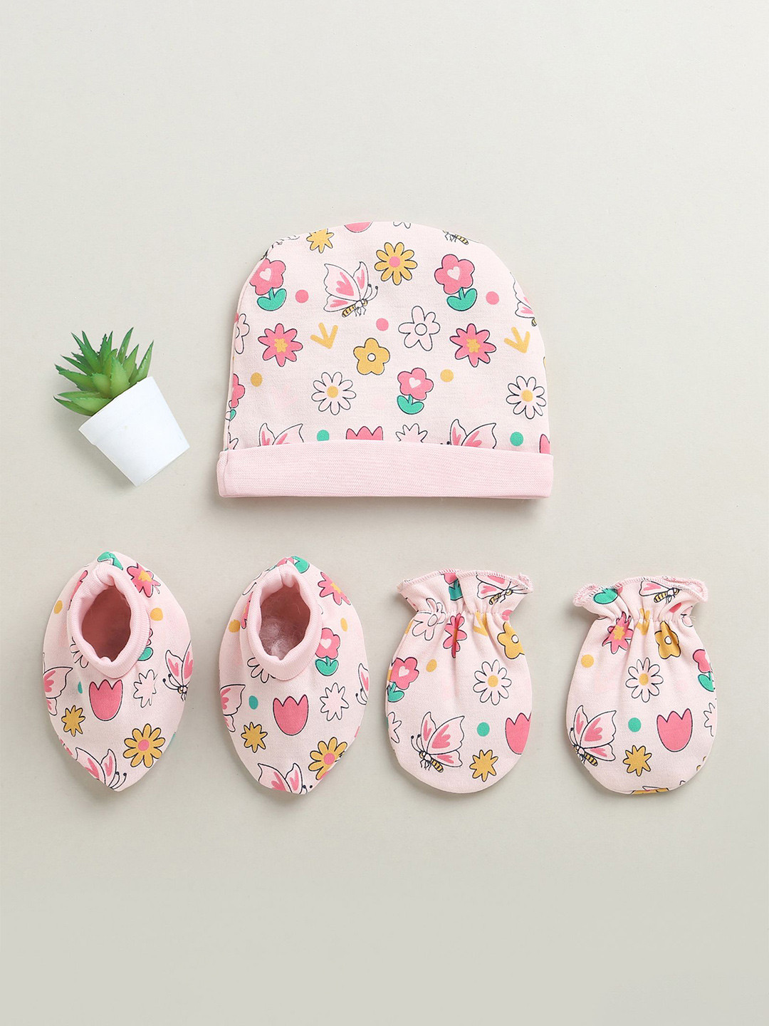 BUMZEE Infant Girls Cotton Cap Mitten & Bootie Set