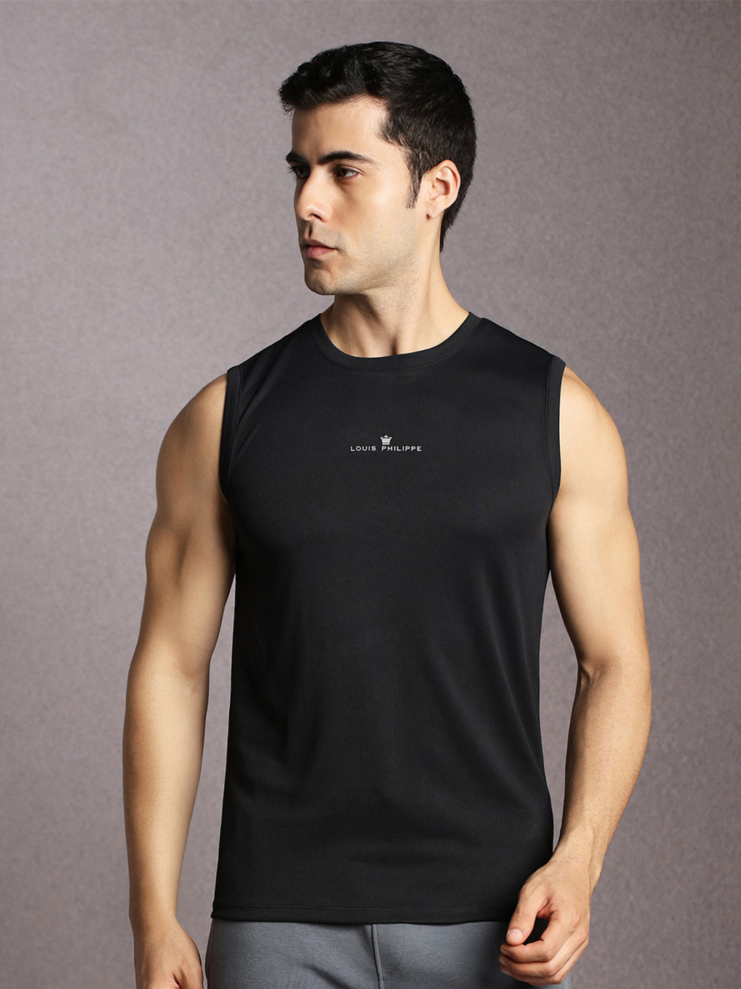 Louis Philippe Men Black Solid Round Neck T-shirt