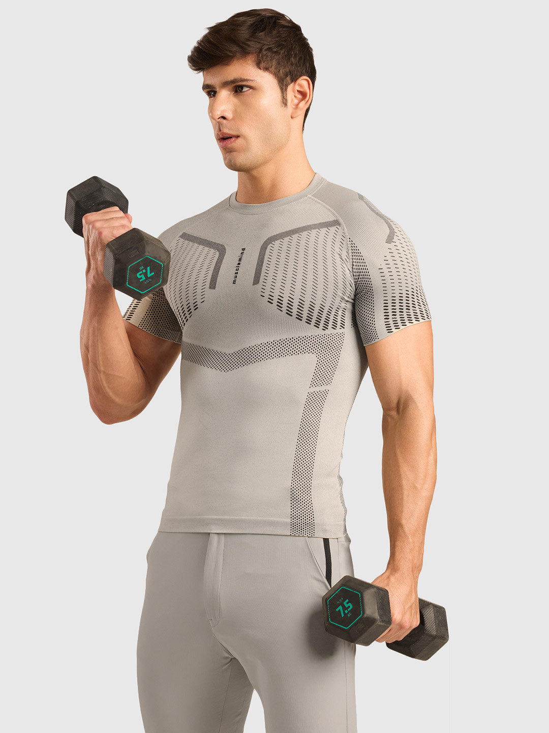 Musclemind Men Abstract Printed Round Neck Seamless Compression T-shirt