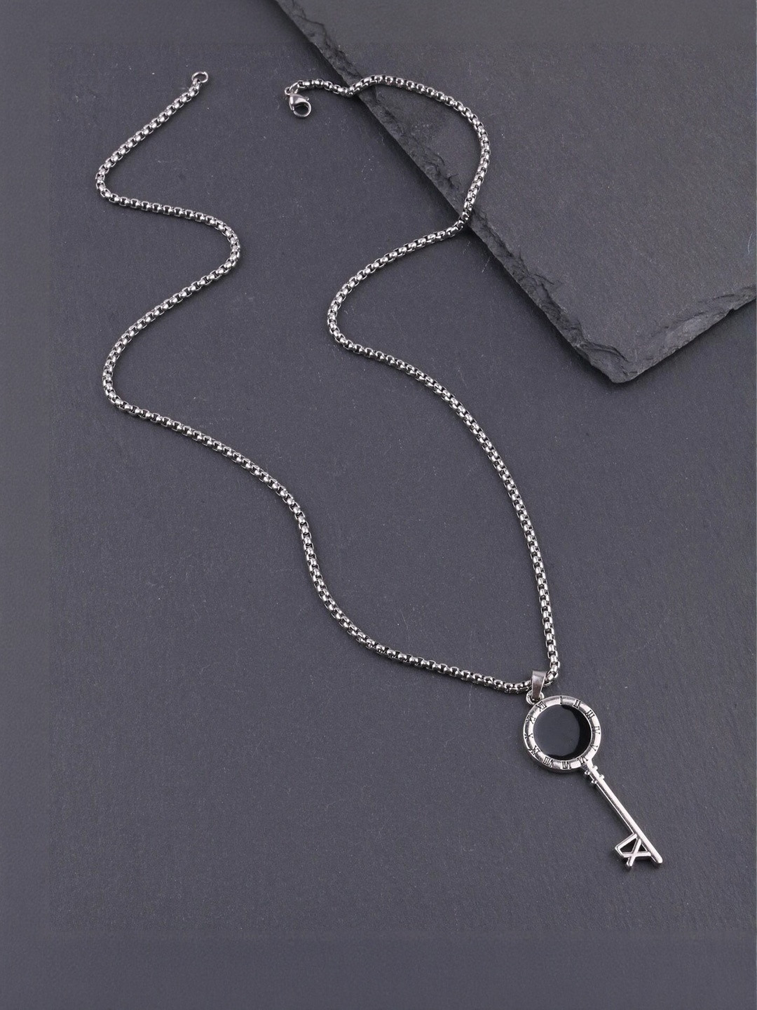 Minprice Silver-Plated Key Pendants with Chains