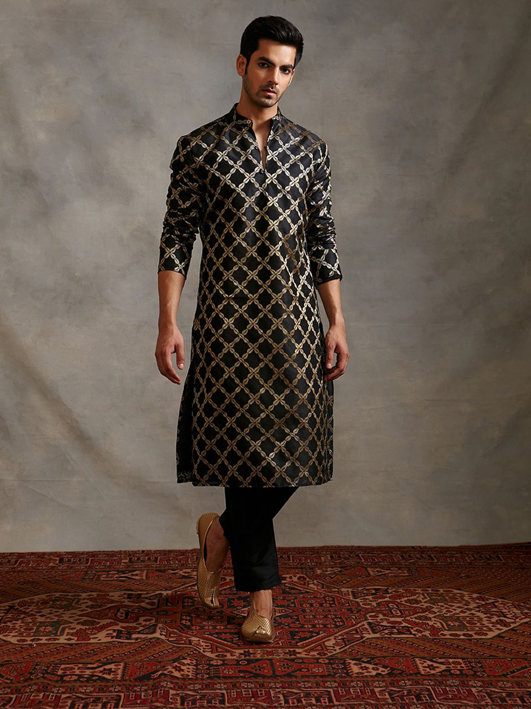 Abhishti Geometric Woven Design Band Collar Straight Kurta With Trousers
