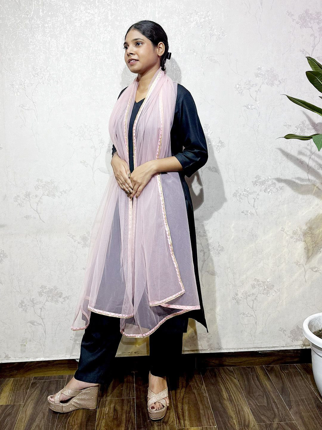Varanga Net Dupatta With Taping Border