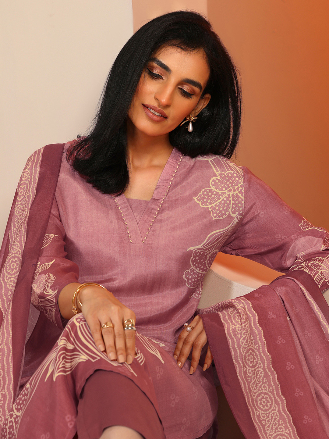 Libas Floral Printed V-NeckSstraight Kurta With Trousers & Dupatta