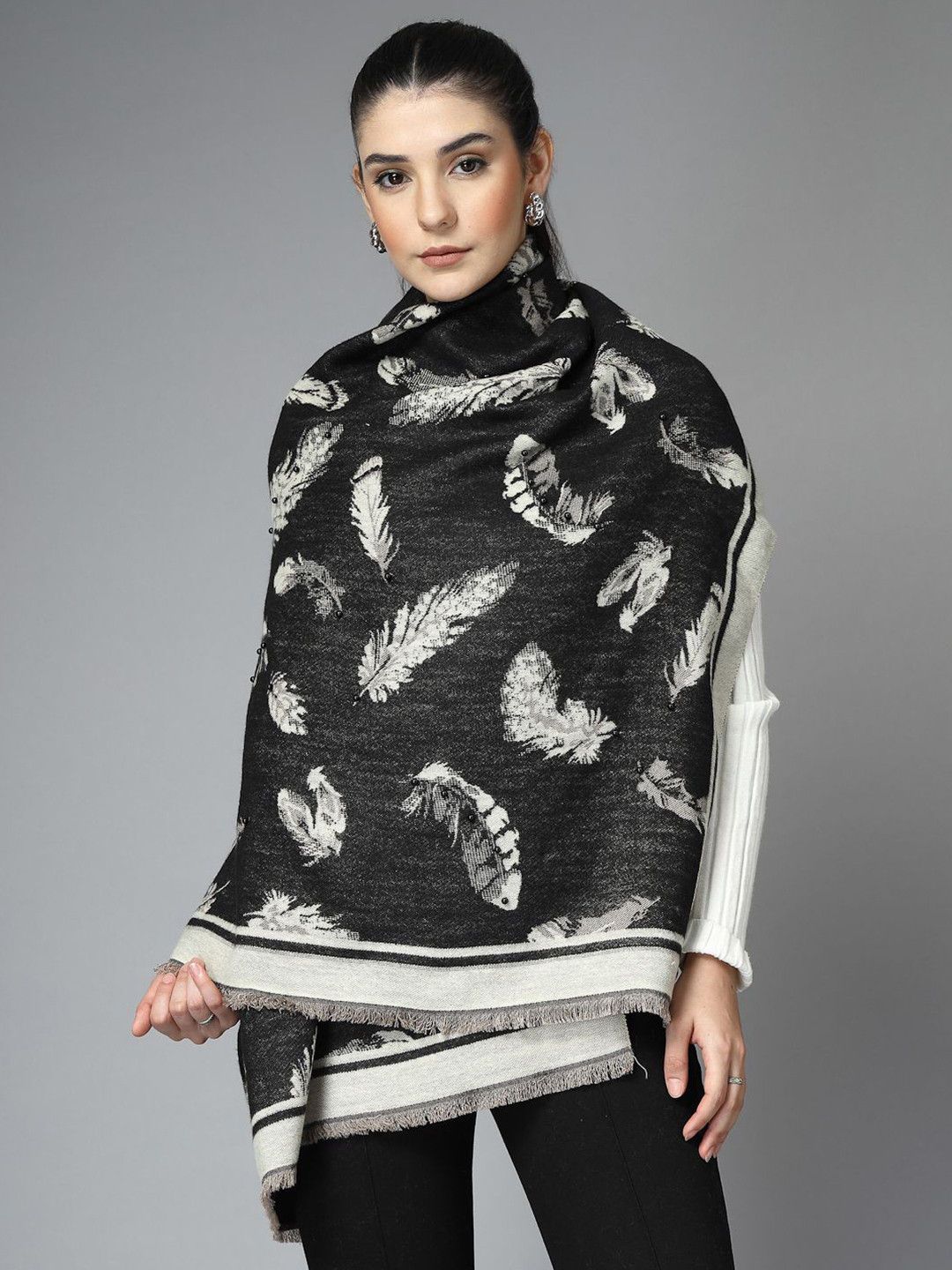 Mafadeny Women Leaf Printed and Beaded Stole