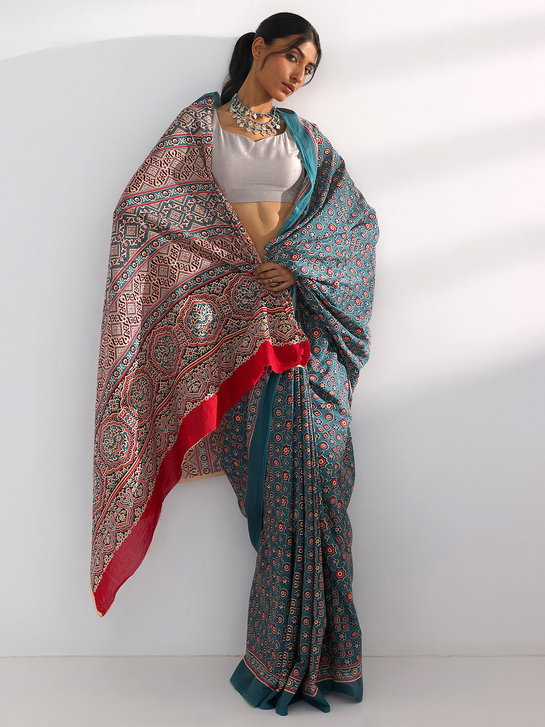 Libas Ethnic Motif Printed Ajrak Saree With Bandhani Printed Blouse Piece