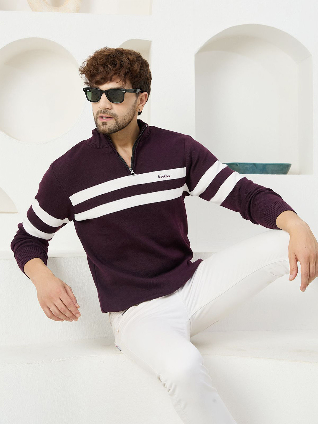 Kveto style redefined Men Colourblocked Mock Collar Half Zip Pullover